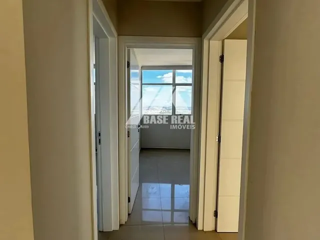 Imagem 2: Apartamento a Venda no Ed. Visconde