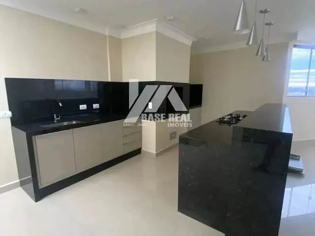 Imagem 13: Cobertura Duplex com 3 Dormitórios Sendo 2 Suítes, Disponível para Venda no Centro