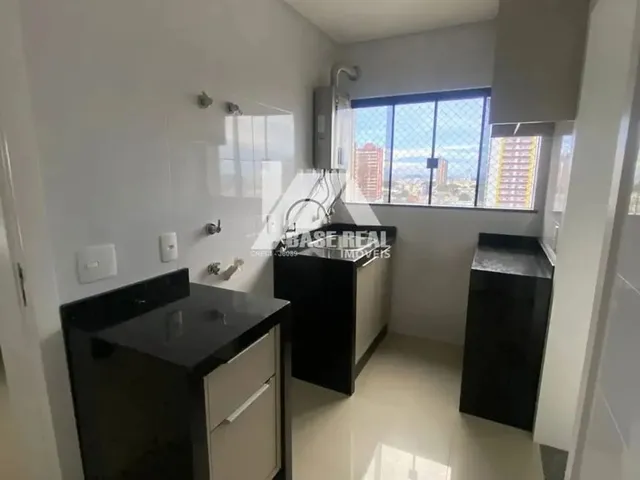 Imagem 14: Cobertura Duplex com 3 Dormitórios Sendo 2 Suítes, Disponível para Venda no Centro