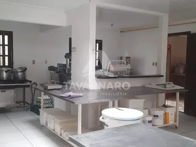 Imagem 7: Excelente Imóvel Misto, Combinando Áreas Comerciais e Residenciais, com Uma Área Total