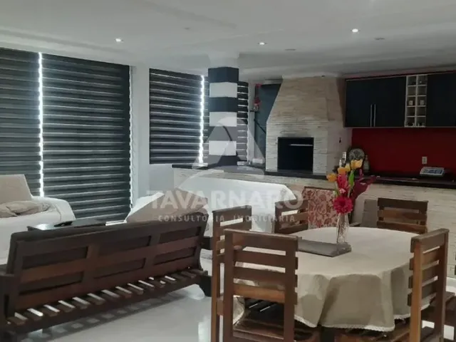 Imagem 11: Excelente Imóvel Misto, Combinando Áreas Comerciais e Residenciais, com Uma Área Total