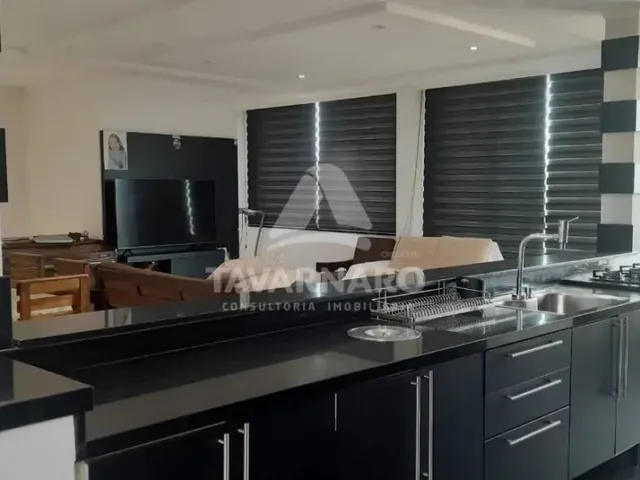 Imagem 13: Excelente Imóvel Misto, Combinando Áreas Comerciais e Residenciais, com Uma Área Total