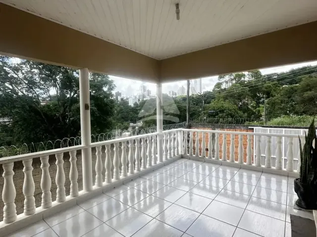 Imagem 2: Casa na Vila Estrela com Excelente Valor de Compra