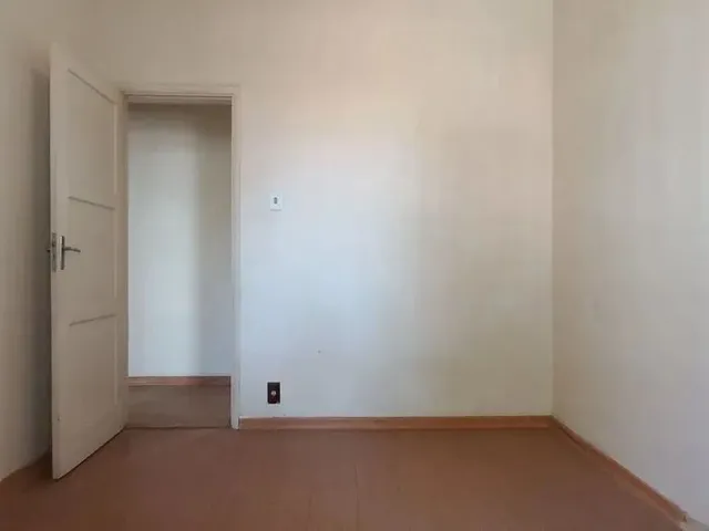 Imagem: Apartamento com 2 Quartos À Venda, 50 M²