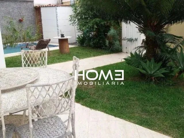 Imagem: Casa com 5 Dormitórios À Venda, 360 M²