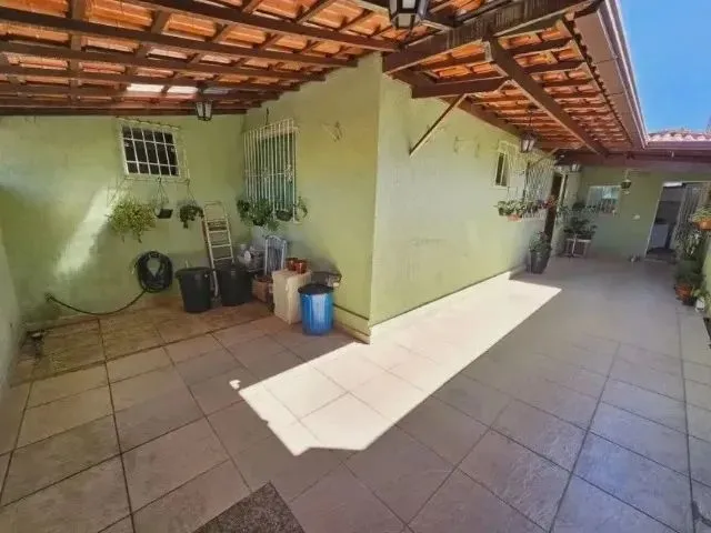 Imagem 1: LV Casa com Quintal em Aviso
