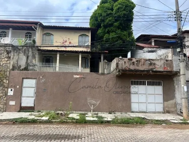 Imagem: Casa no Bairro Grã Duquesa em Gov. Valadares/Mg