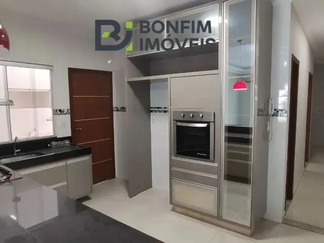 Imagem 6: Imóvel para Venda com 218 Metros Quadrados com 4 Quartos em Grã-Duquesa - Governador