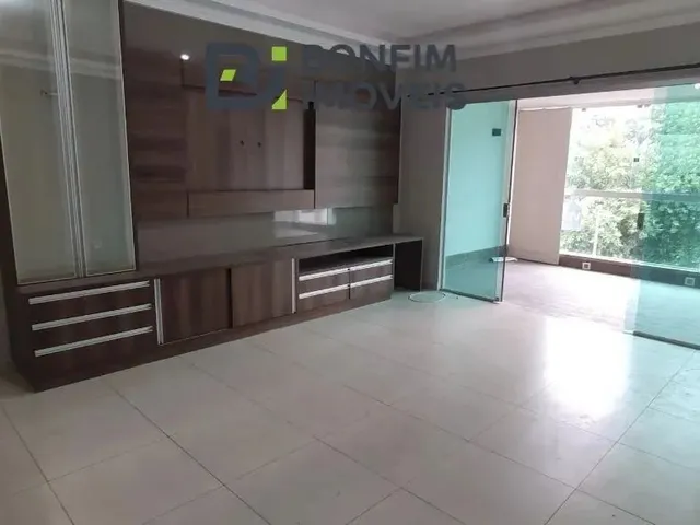 Imagem 15: Imóvel para Venda com 218 Metros Quadrados com 4 Quartos em Grã-Duquesa - Governador