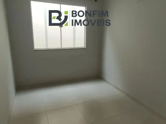 Imagem 12: Imóvel para Venda com 218 Metros Quadrados com 4 Quartos em Grã-Duquesa - Governador