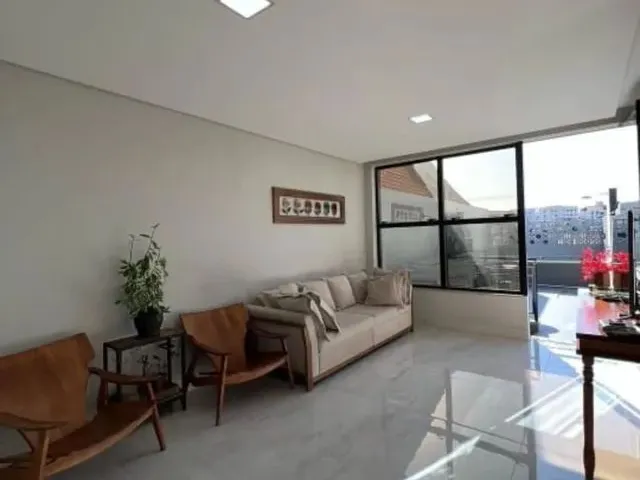 Imagem 9: Casa com Piscina Gra Duquesa