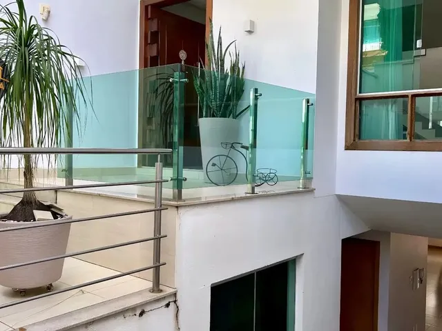 Imagem: Linda Casa com 290M² com Todos os Cômodos