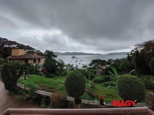 Imagem 8: Excelente Casa 3 Dormitório(S) em Lagoa da Conceição - Florianópolis