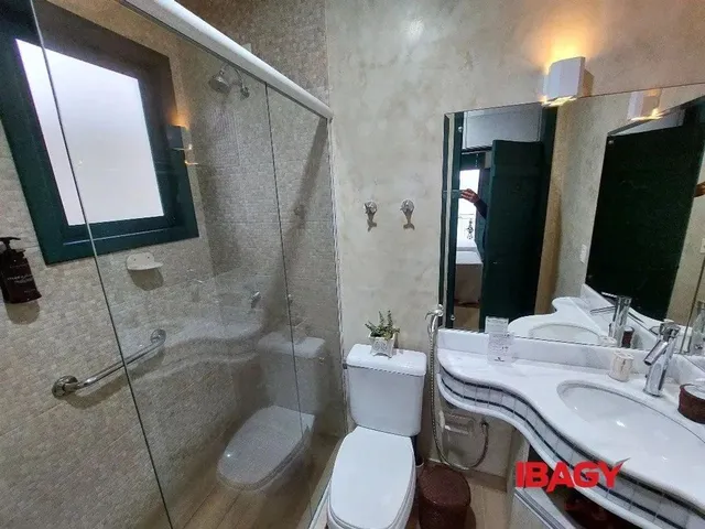 Imagem 13: Excelente Casa 3 Dormitório(S) em Lagoa da Conceição - Florianópolis