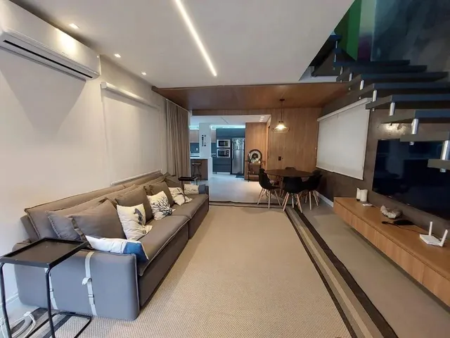 Imagem 3: Casa com 3 Dormitórios no Canto da Lagoa