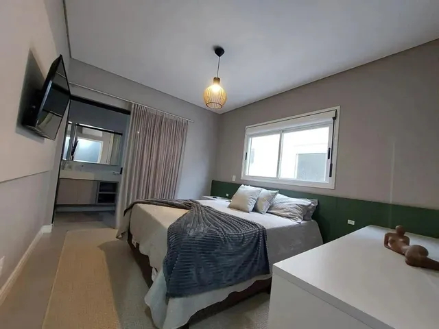 Imagem 9: Casa com 3 Dormitórios no Canto da Lagoa