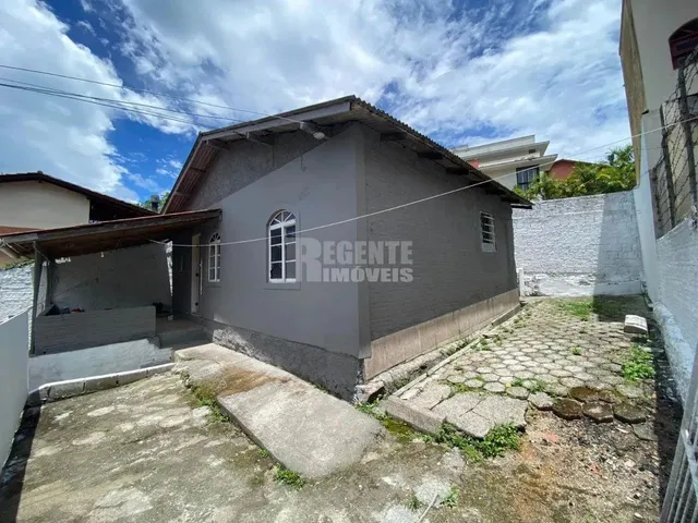 Imagem: Ótima Casa para Locação no Bairro Trindade!
