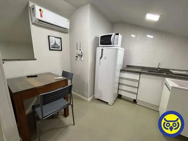 Imagem: Kitnet Mobiliada com 01 Dormitório na Trindade