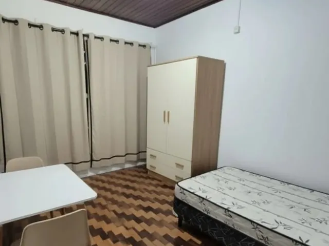Imagem: Quarto em Frente À Ufsc - para Moça