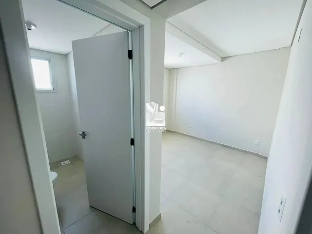 Imagem 16: Apartamento, Itacorubi, 02 Dormitórios/01 Suíte