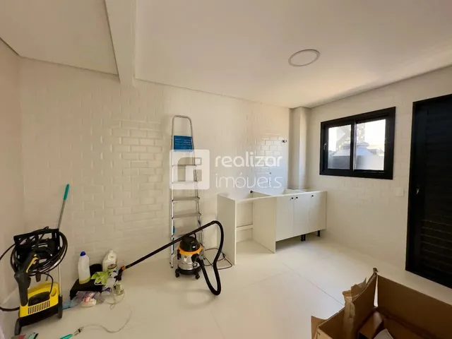Imagem 3: Casa 3 Quartos no Bairro Córrego Grande Florianópolis
