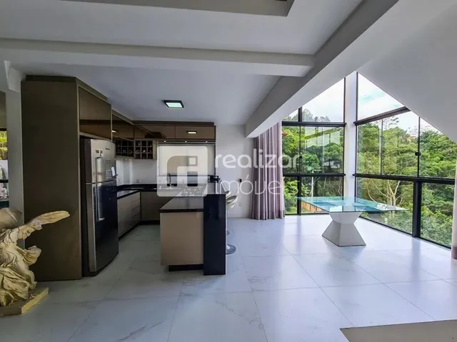 Imagem: Casa com 5 Quartos na Carvoeira - Florianópolis