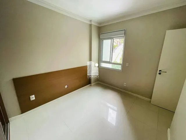 Imagem 9: Apartamento, Itacorubi, 04 Dormitórios/01 Suíte