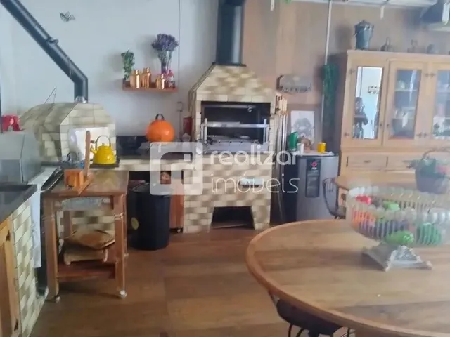 Imagem 7: Casa 4 Quartos com Edícula no santa Mônica - Florianópolis