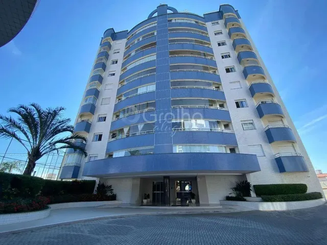 Imagem: O apartamento possui 4 Dormitórios, 2 Suítes, 4