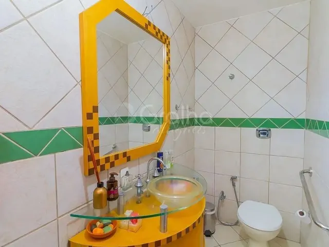Imagem 12: Casa Residencial Semi Mobiliada com 05 Dormitórios