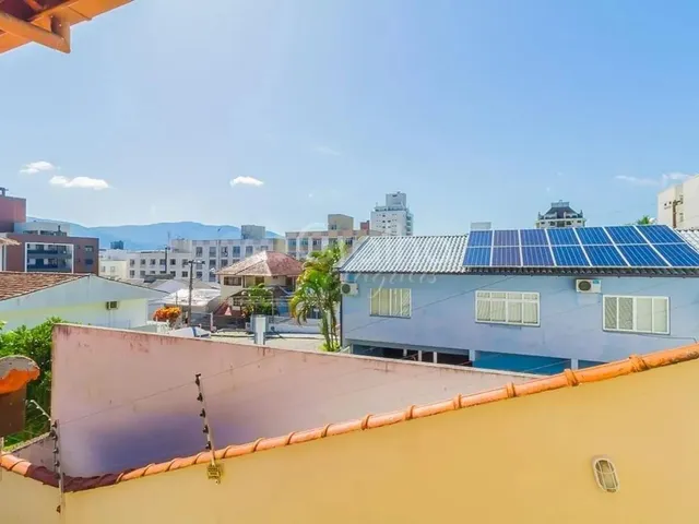 Imagem 15: Casa Residencial Semi Mobiliada com 05 Dormitórios