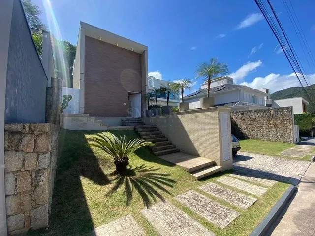 Imagem: Casa para Aluguel com 4 Quartos, em Itacorubi