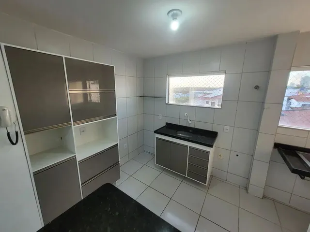 Imagem 3: Alugo - Apt° 2/4 Sendo 1 Suíte - Nova Parnamirim - R$ 1.400,00