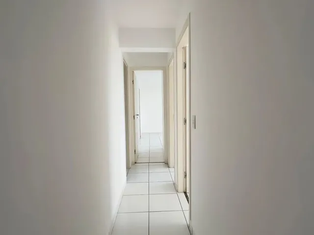 Imagem: O apartamento possui 3 Dormitórios, 1 Suíte, 2 Banheiros,