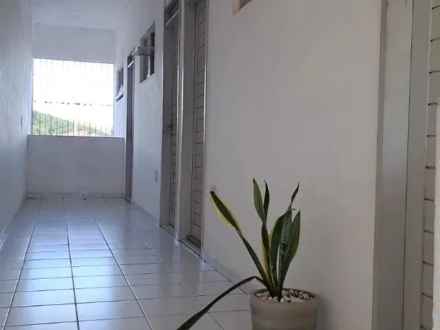 Imagem 12: Alugo Kitnet no Pitimbú C/ Garagem