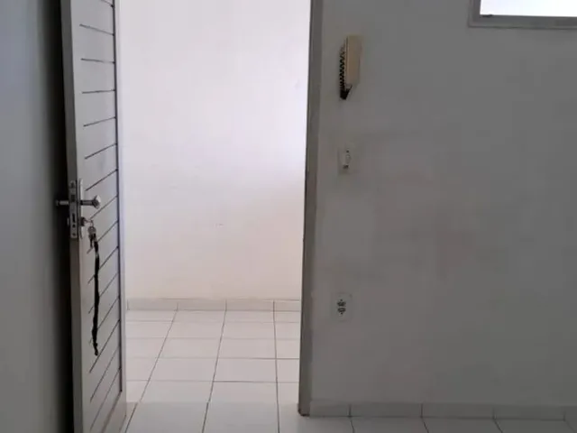 Imagem 11: Alugo Kitnet no Pitimbú C/ Garagem