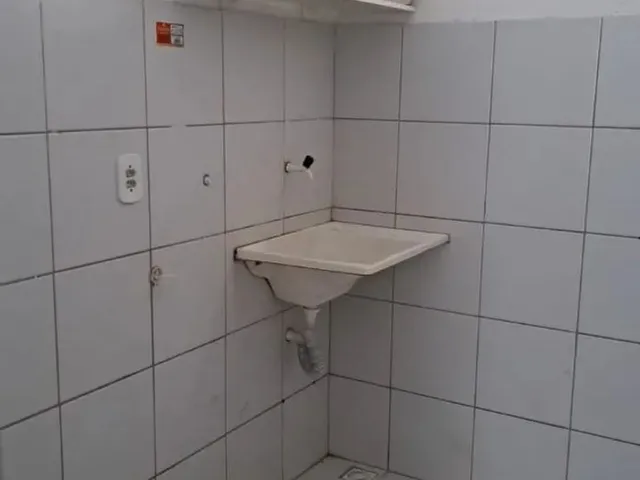 Imagem 6: Alugo Kitnet no Pitimbú C/ Garagem