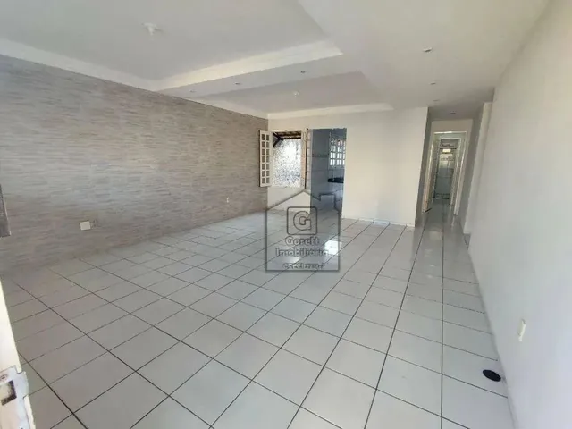 Imagem 11: Casa para Alugar em Emaús com 3 Quartos, Suíte, Jardim e Garagem Coberta - 110 M²