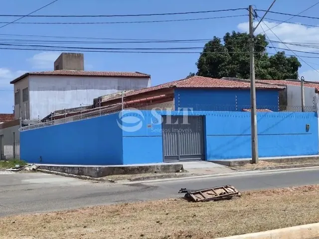 Imagem 11: S8034 Vende Ou Aluga Casa com 3 Quartos, Sendo Uma Suíte, Localizada no Bairro