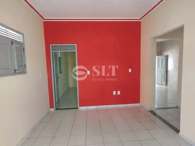 Imagem 5: S8034 Vende Ou Aluga Casa com 3 Quartos, Sendo Uma Suíte, Localizada no Bairro