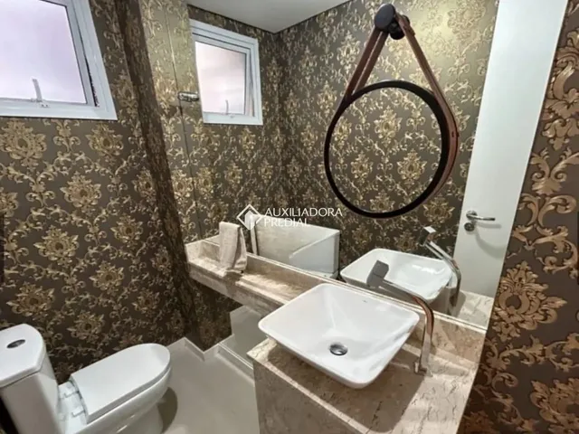Imagem 7: Apartamento À Venda,4Quartos,1 Suíte,Hobby Box, 2 Vagas no Itacorubi, Florianópolis-Sc
