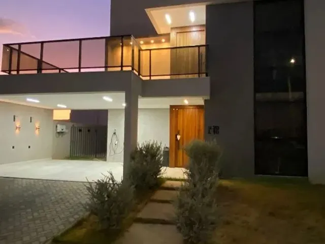 Imagem: A casa em condomínio possui 4 Dormitórios, 1 Suíte, 4 Banheiros
