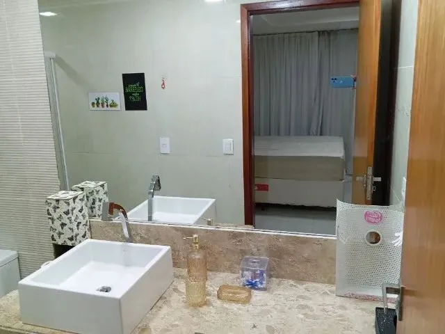 Imagem 5: Alugo Casa Triplex em Condomínio Mobilada