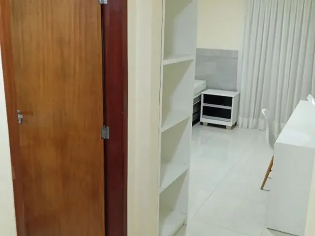 Imagem 9: Alugo Casa Triplex em Condomínio Mobilada