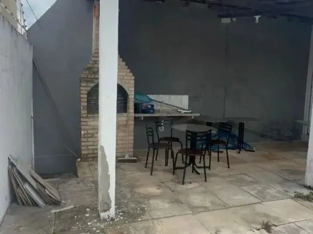 Imagem 3: Casa em Nova Parnamirim com 3 Suites e Piscina