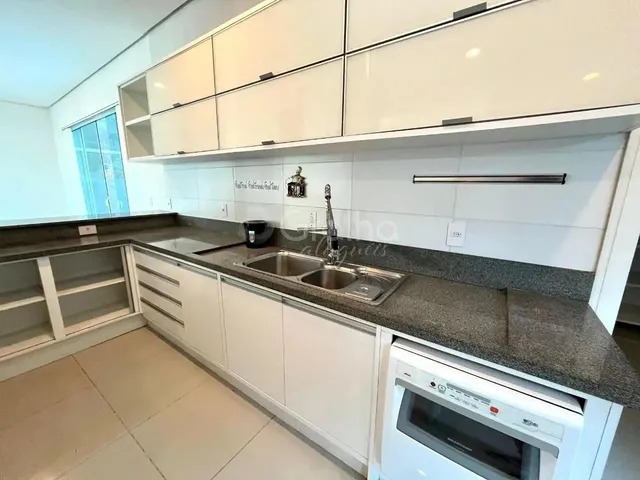 Imagem 3: Casa em Condomínio com 4 Quarto no Córrego Grande