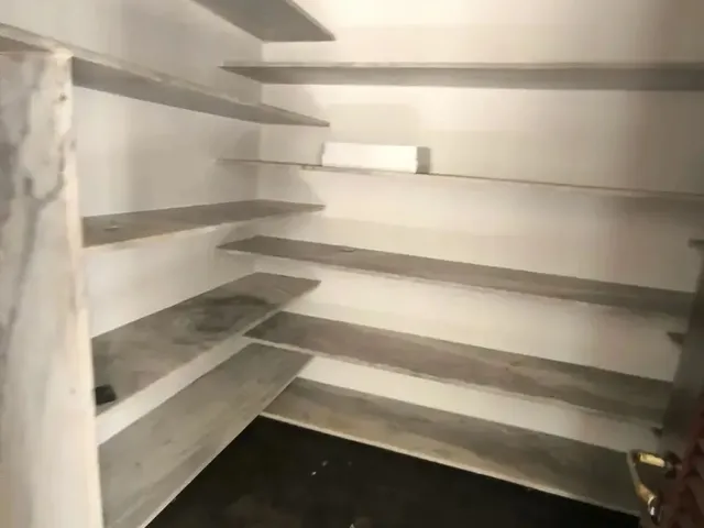 Imagem 7: Imóvel para Aluguel Tem 310 Metros Quadrados com 4 Quartos em Praia do Pecado - Macaé
