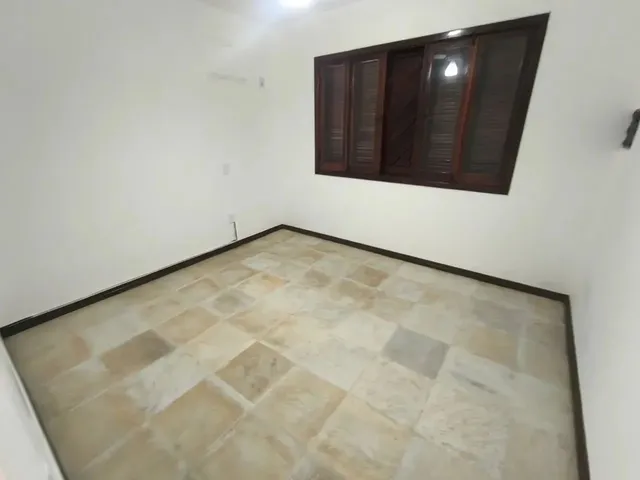 Imagem 16: Imóvel para Aluguel Tem 310 Metros Quadrados com 4 Quartos em Praia do Pecado - Macaé