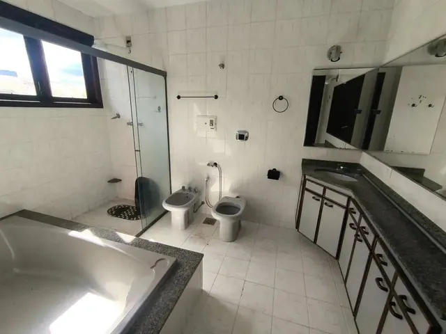 Imagem 11: Imóvel para Aluguel Tem 310 Metros Quadrados com 4 Quartos em Praia do Pecado - Macaé