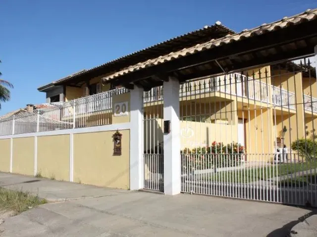 Imagem: Casa de 2 Quartos em Condominio Fechado
